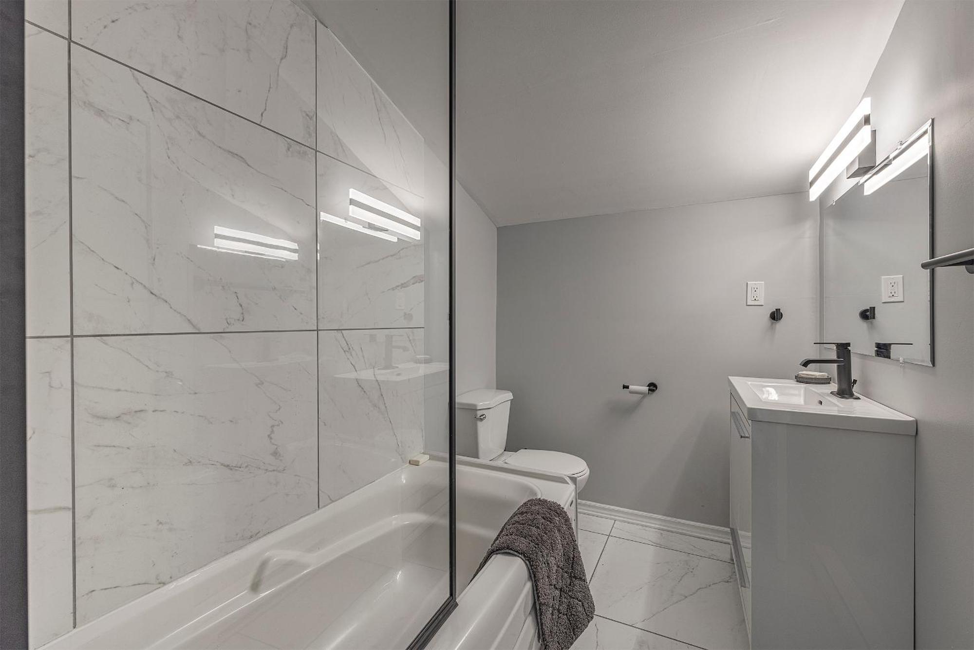 3 Bedroom Appartment-Limestone Kingston Exterior foto